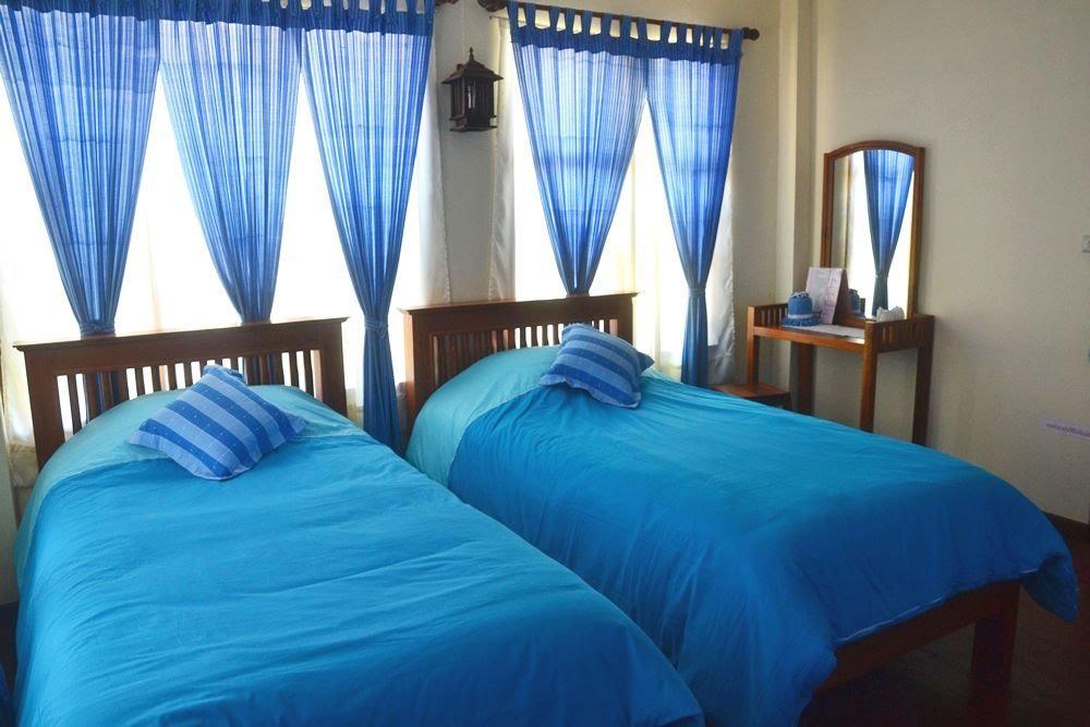 Huen Kham Kong Guesthouse Mae Sariang Exterior photo